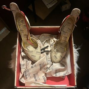 Authentic gucci heels